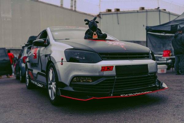 Trouvez votre équipement sur petites annonces sport automobile